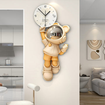 Astronaut Cartoon Creative Wall Clock