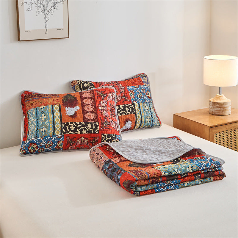 3 Pieces Floral Patchwork Quilt Set