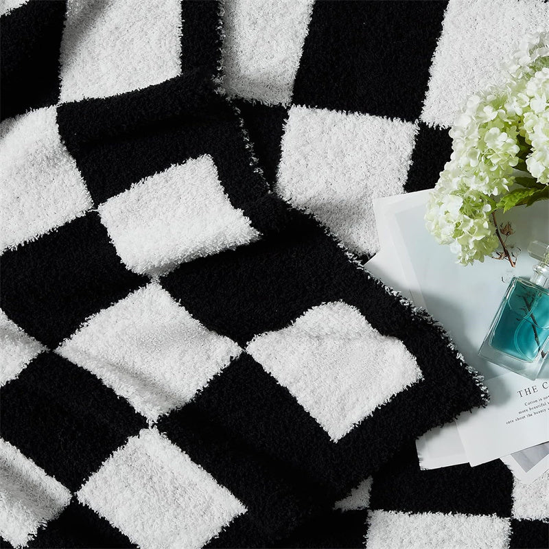 Soft Cozy Fluffy Checkered Throw Blanket All Season