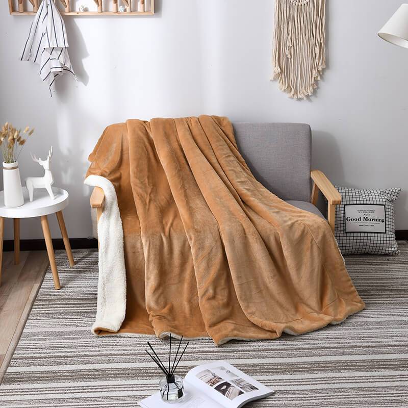 Comfy Sherpa Throw Blanket