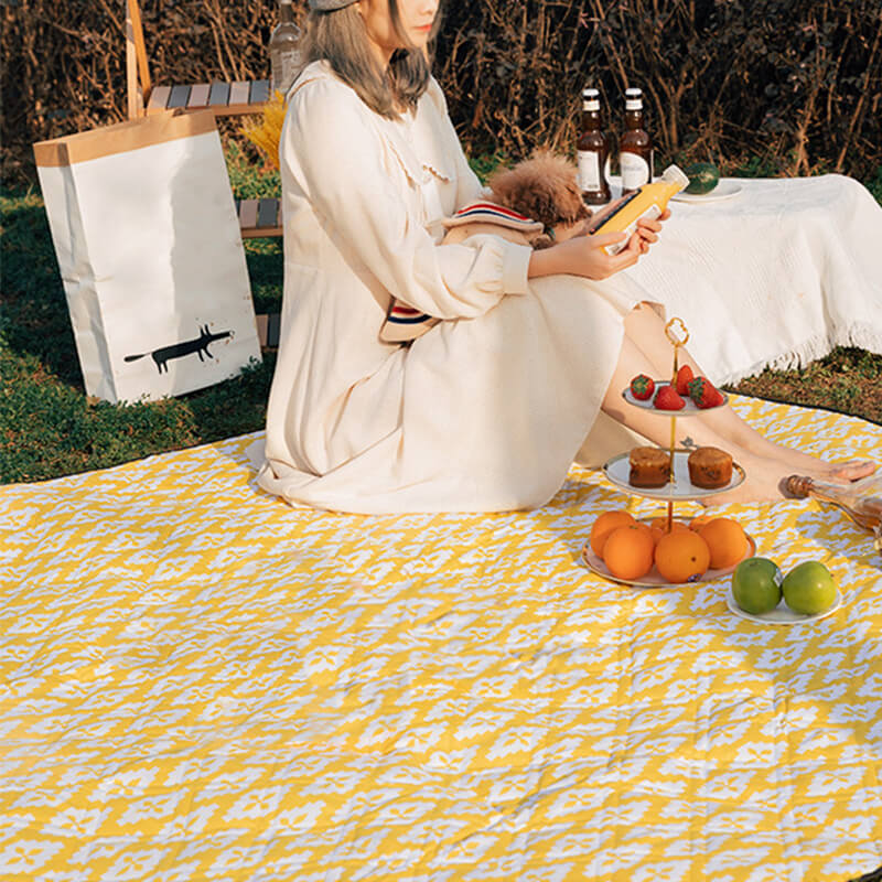 Waterproof Quilted Picnic Blanket with Straps