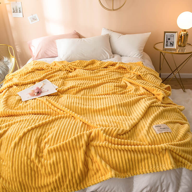 Super Soft Striped Plush Bed Blankets for Sofa,Bed