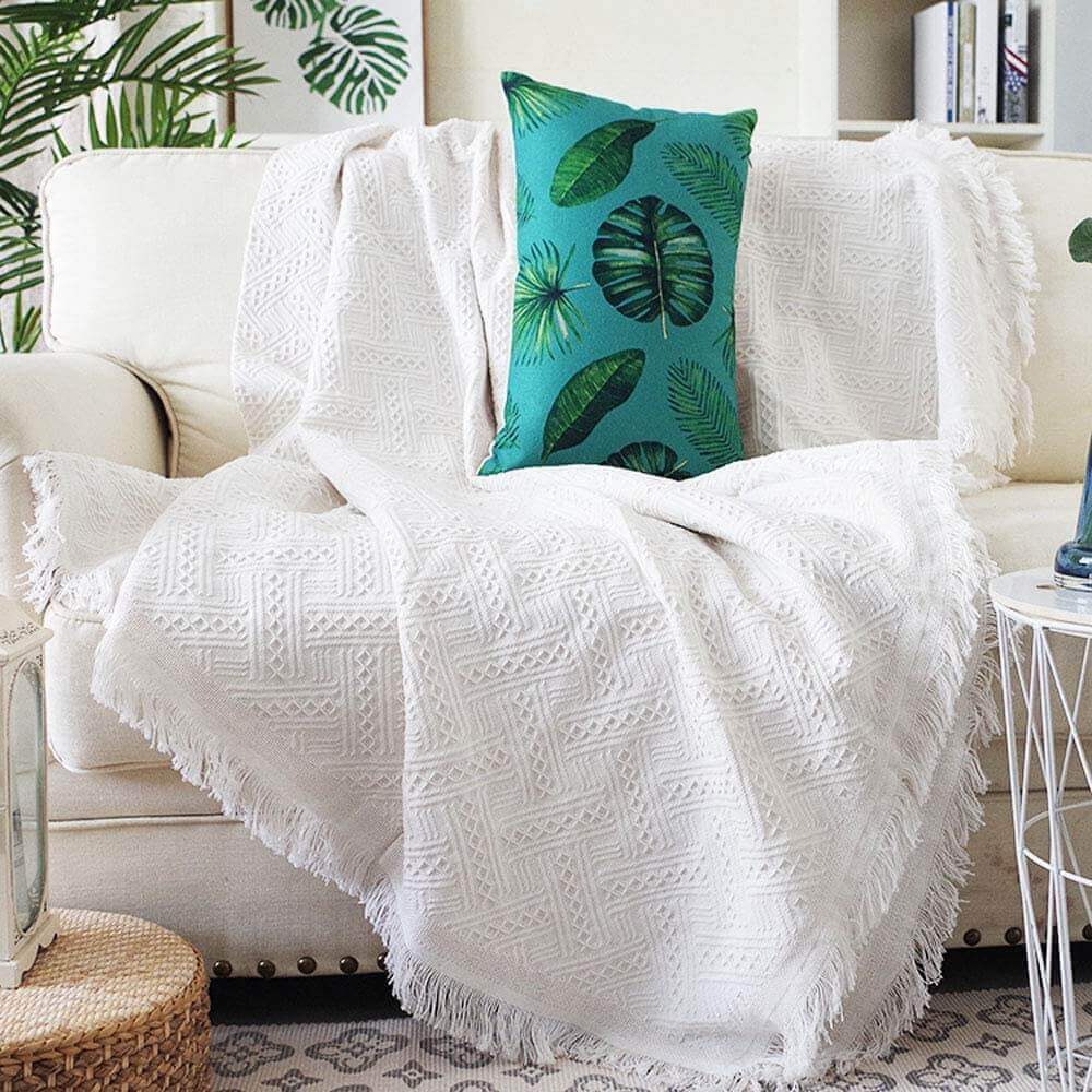 White fuzzy couch deals